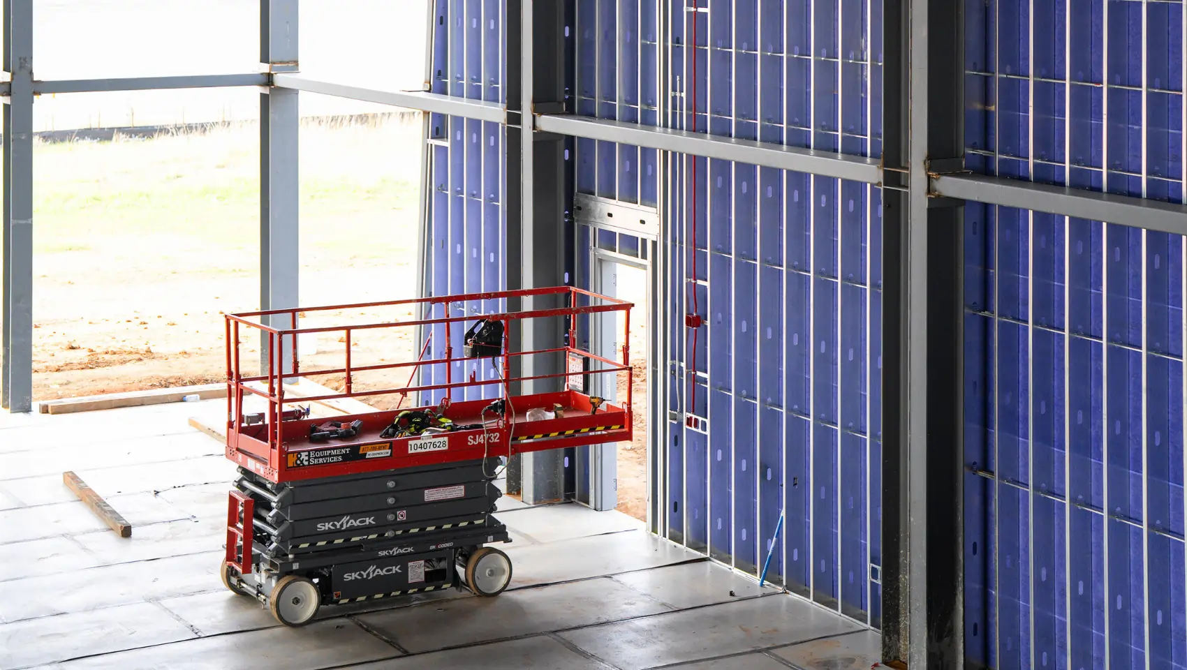 Organized mechanical systems in a controlled commercial remediation environment